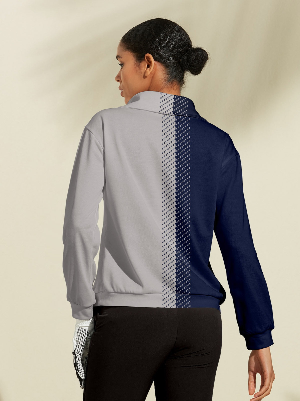 Eva | Classic sweater – Performance Zip Golf Sweatshirt