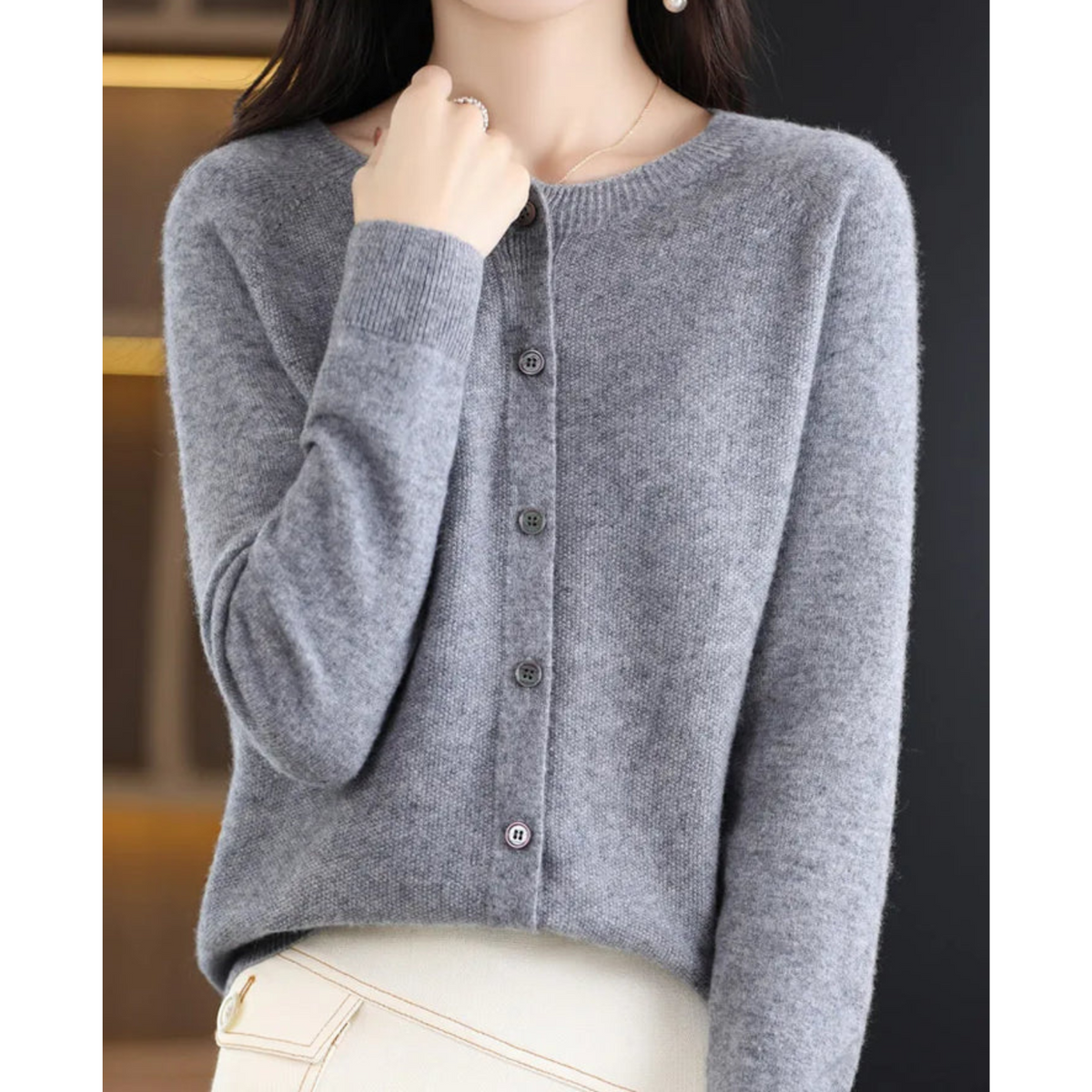 Amber | Luxury Merino Wool & Cashmere Cardigan for Women – Elegant O-Neck Winter Knit