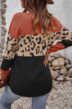 Bridget | Women's Leopard Colour-Block Knit Sweater – Relaxed Long-Sleeve Pullover for Stylish Winter Layering