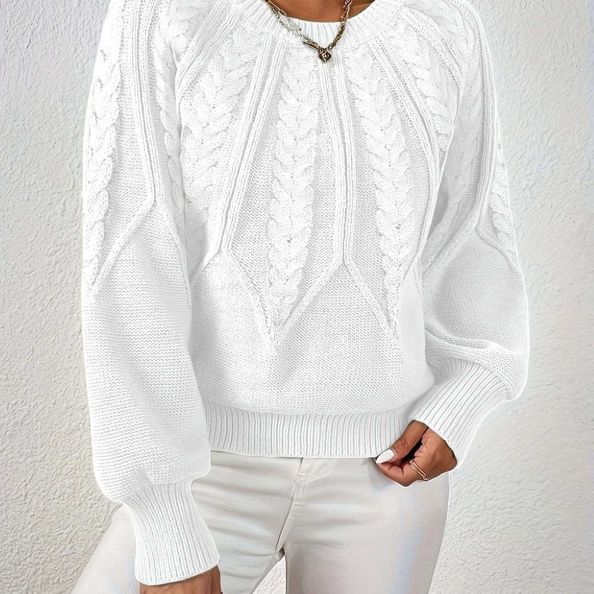Cora | Women's Voluminous Sleeve Sweater with Cable Knit Texture