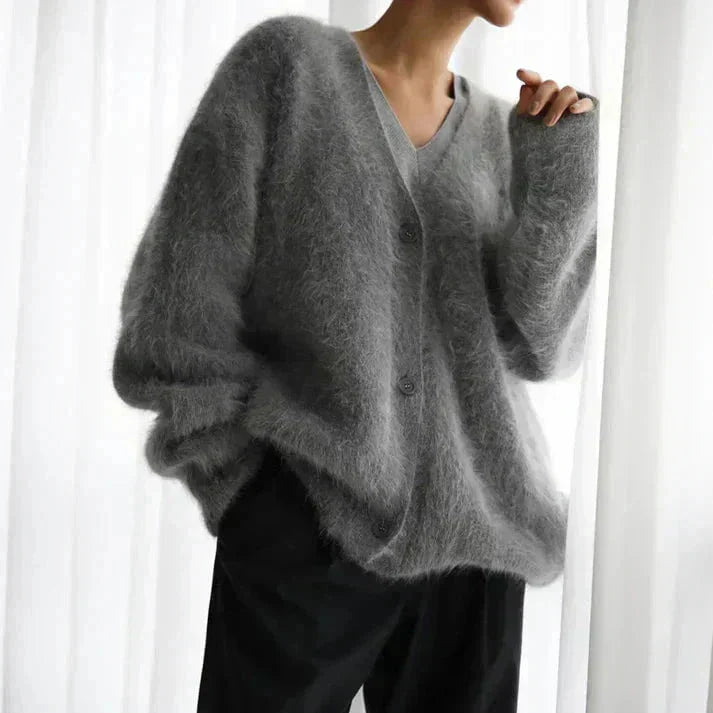 Andrea | Women's Fluffy V-Neck Cardigan – Soft Relaxed Button-Up Knit for Autumn and Winter