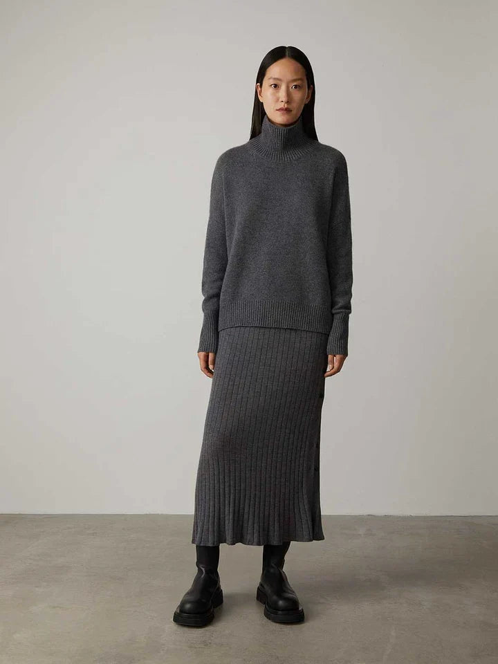 Jennifer | Women's Cashmere Blend Roll-Neck Jumper – Soft Knit for Autumn and Winter