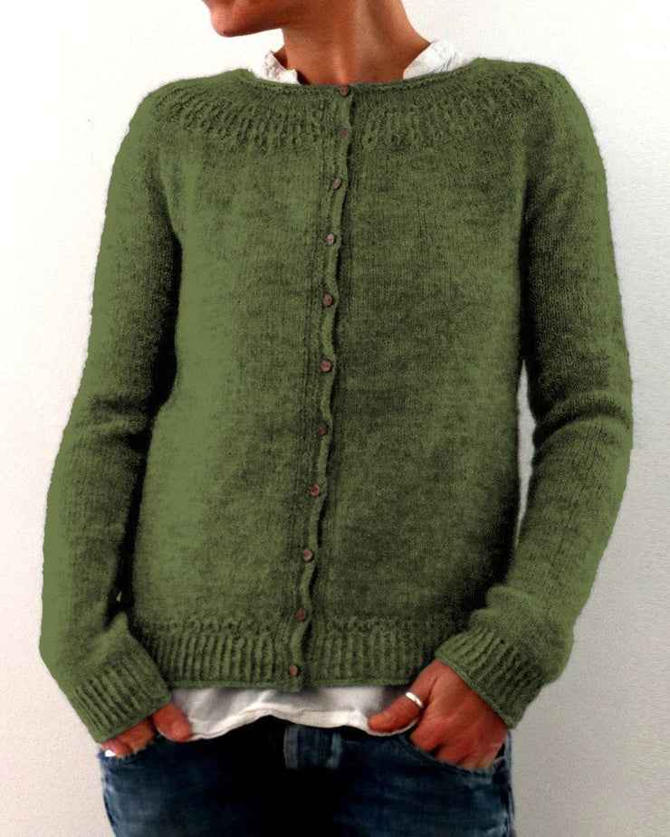 Una | Women's Fine-Knit Button Cardigan – Crew Neck Layer for Autumn and Winter