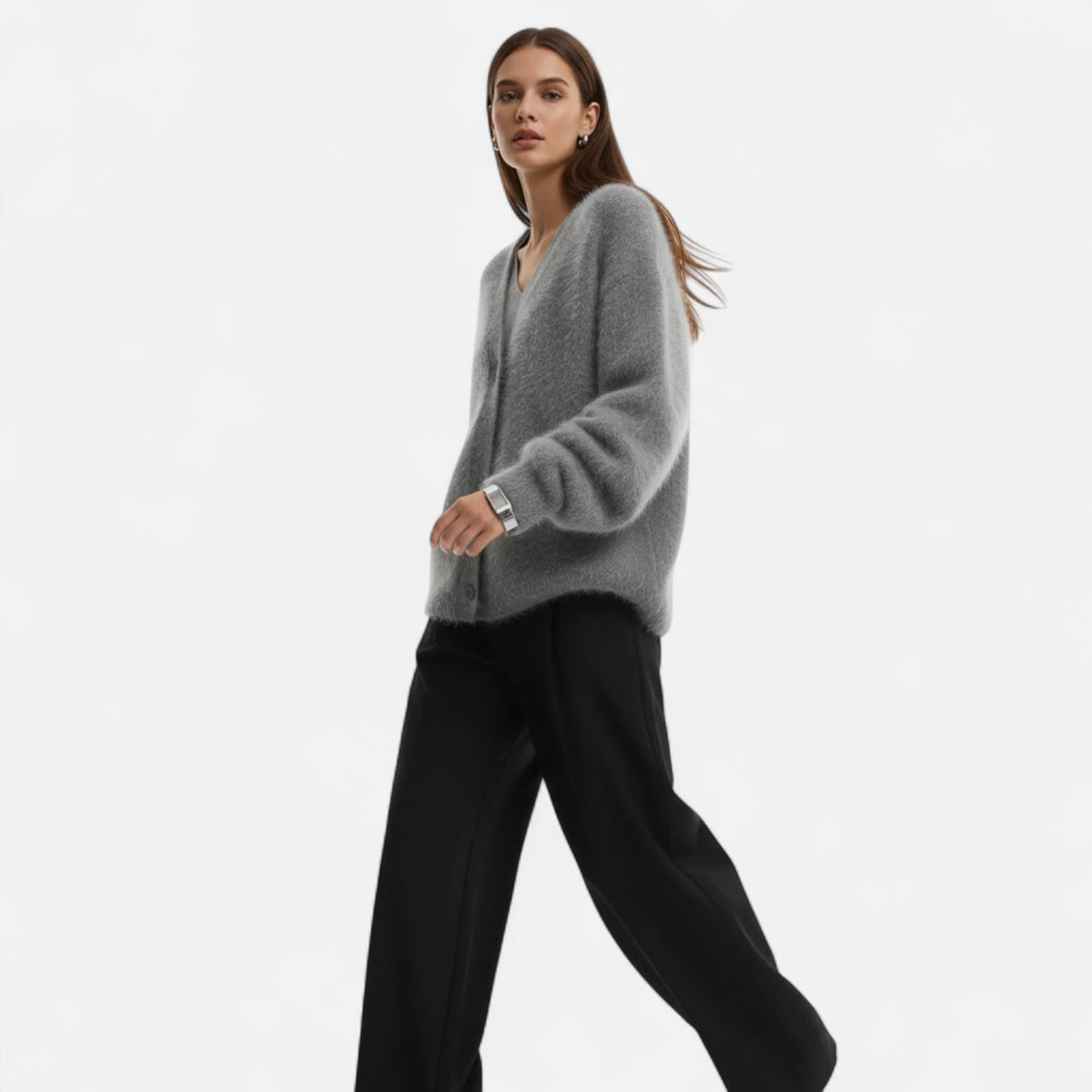 Jean | Women's Loose V-Neck Buttoned Knit Cardigan