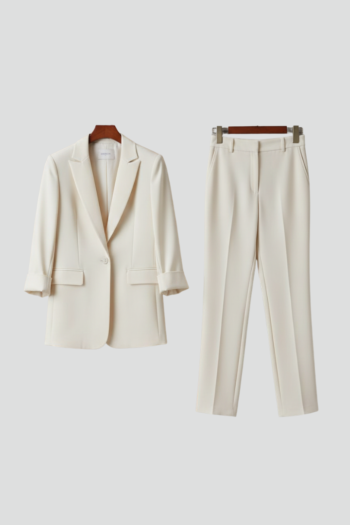 Juliet | Women's Blazer Set with Defined Shape and Straight-Leg Trousers