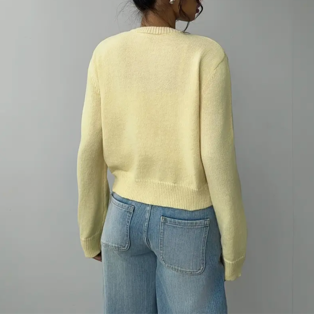 Kelly | Women's Cropped Button-Front Cardigan – Round-Neck Knit for Everyday Layering