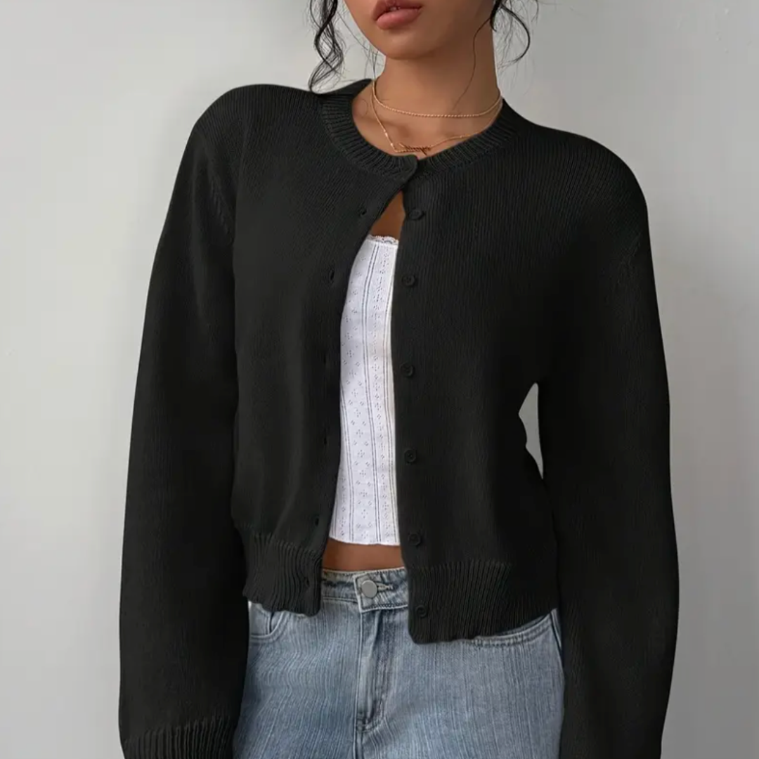Kelly | Women's Cropped Button-Front Cardigan – Round-Neck Knit for Everyday Layering
