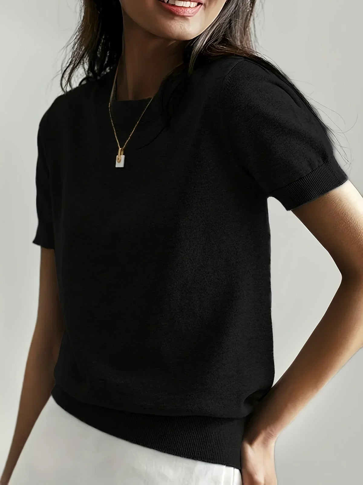Sharon | Women's Fine Knit Sweater with Short Sleeves and Ribbed Trim