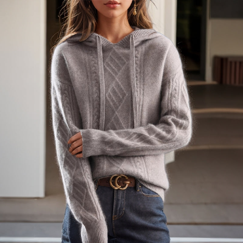 Susan | Women's Hooded Cable-Knit Sweater – Relaxed Knitted Pullover for Casual Autumn and Winter Wear