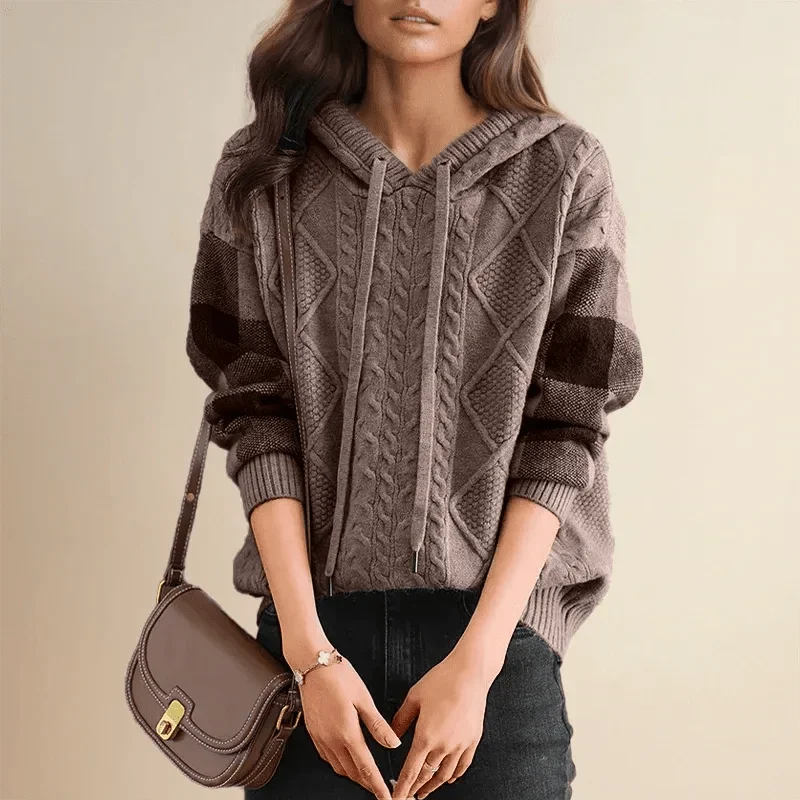 Vanessa | Women's Oversized Cable-Knit Hoodie – Soft Hooded Jumper with Checked Sleeves for Casual Autumn and Winter Layering