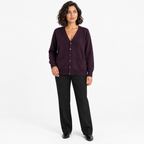 Betty | Women's V-Neck Button Knitted Cardigan – Pocketed Relaxed Layer for Autumn Workdays and Everyday Styling