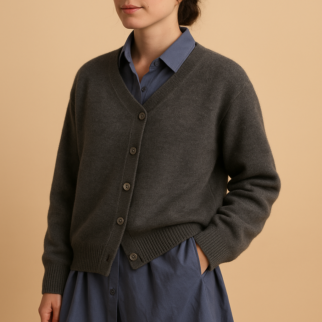 Joan | Women's Soft Wool-Look Knitted Cardigan with V-Neck and Button Front – Relaxed Layer for Autumn Days and Smart Casual Outfits